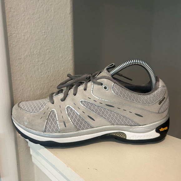 Abeo Aerosytems Running Shoes Women’s Size 8.5 Wide - Picture 4 of 9